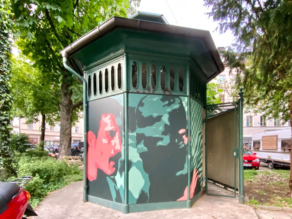 Featured image for article: The Freddie Mercury Pissoir In Munich: A Hidden Toilet Tribute