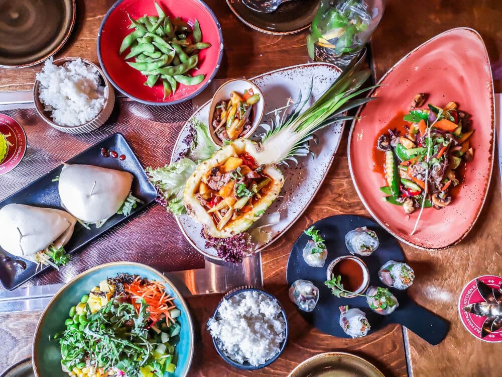 Featured image for article: A Taste of Hawaii in Munich: MAUI Hawasian Kitchen & Bar Review