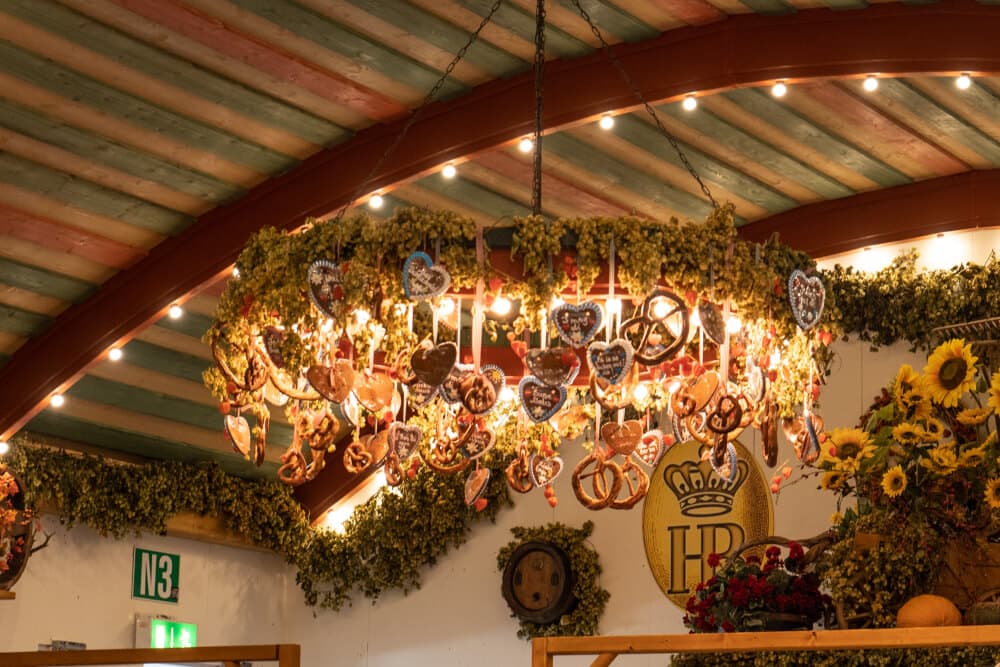 Featured image for article: Missing Oktoberfest? Here Are the 54 Munich Restaurants Participating in the "WirtshausWiesn" 2020