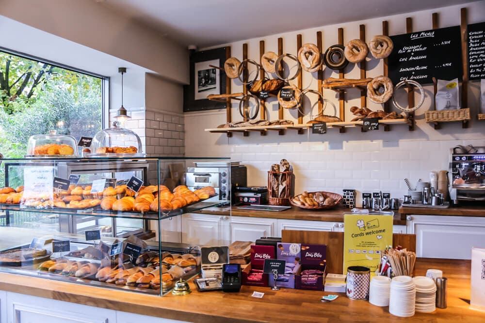 Featured image for article: Pinsa, Pastries and Pop-ups OH MY!: A COUCOU FOOD MARKET Review