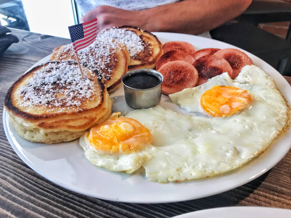Mr. Pancake Review: American-Style Breakfast in Munich