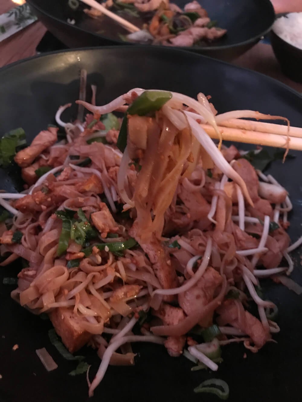 Mun Mun Thai Cooking Review: Delicious, Affordable Thai with Giant Portions