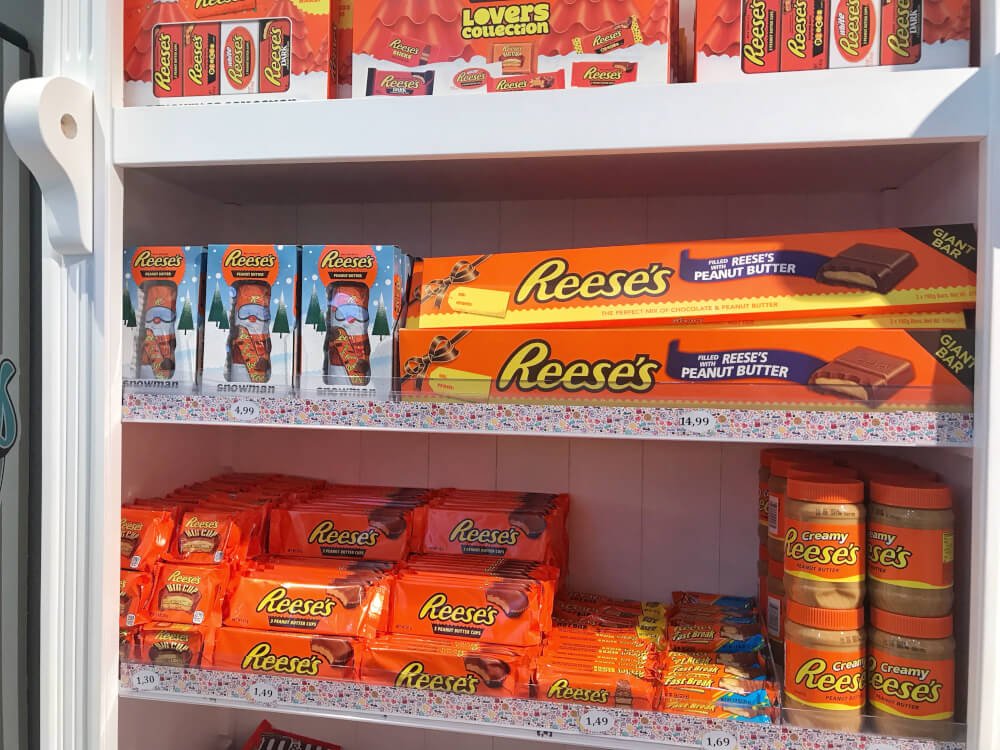 There's a New American Candy Store in Munich & It Is Stocked w/ All the Classics