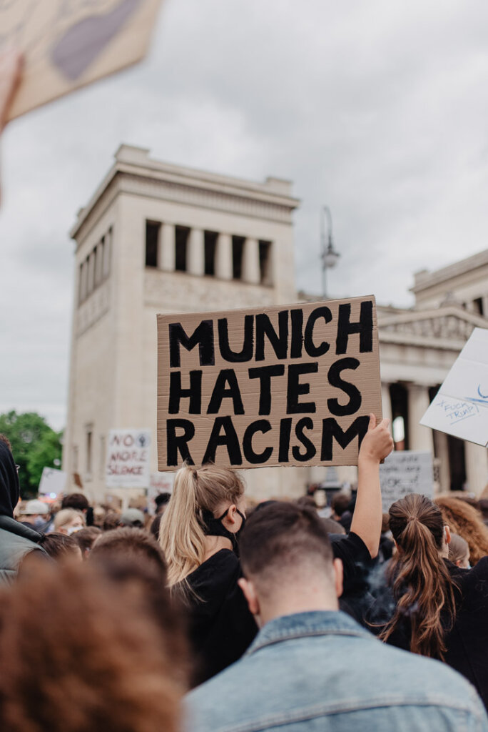 Black Lives Matter: 25,000 Gather in Königsplatz for Anti-Racism Protest